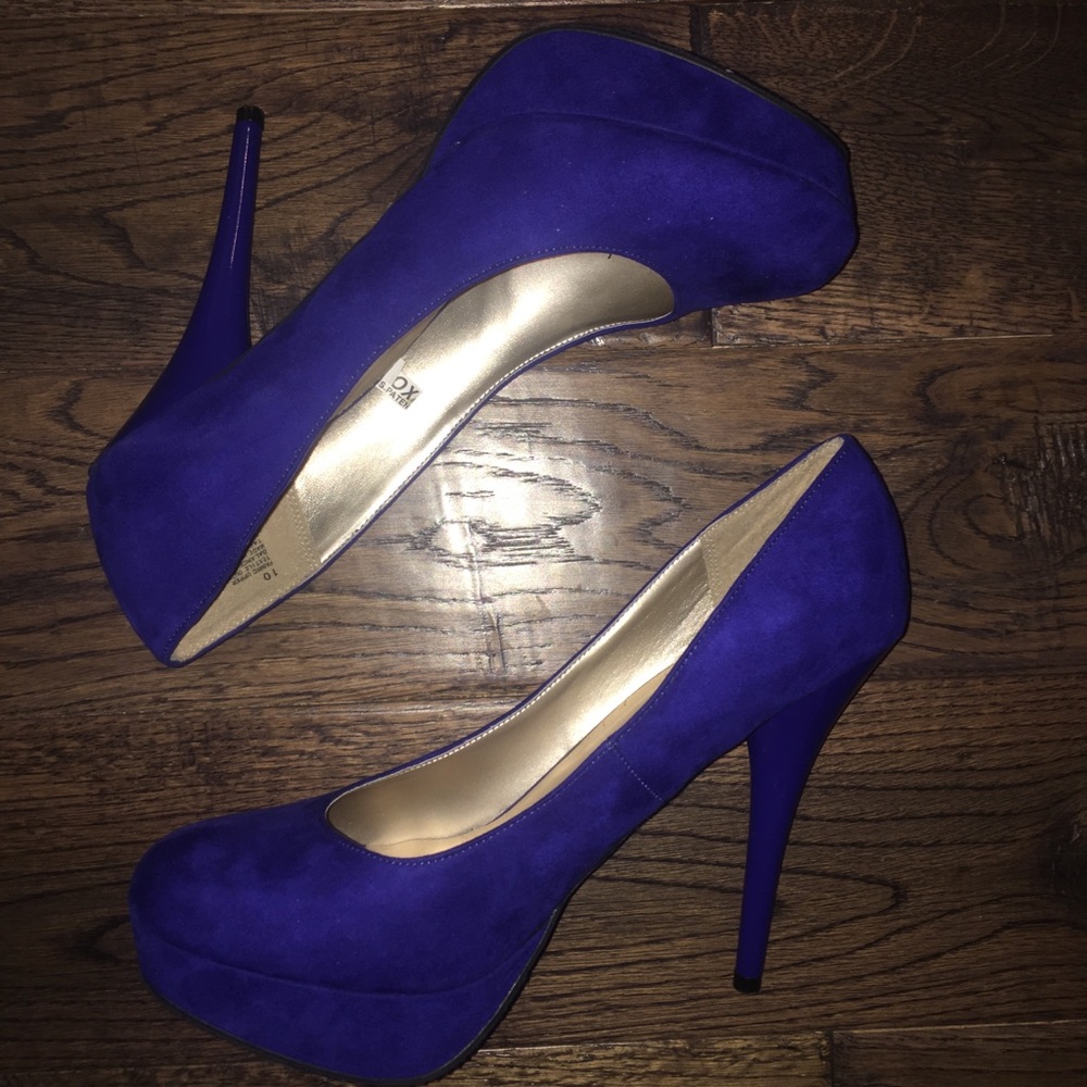 Blue “Suede” Shoes Sexy Stilettos 5” 💙 Size 10